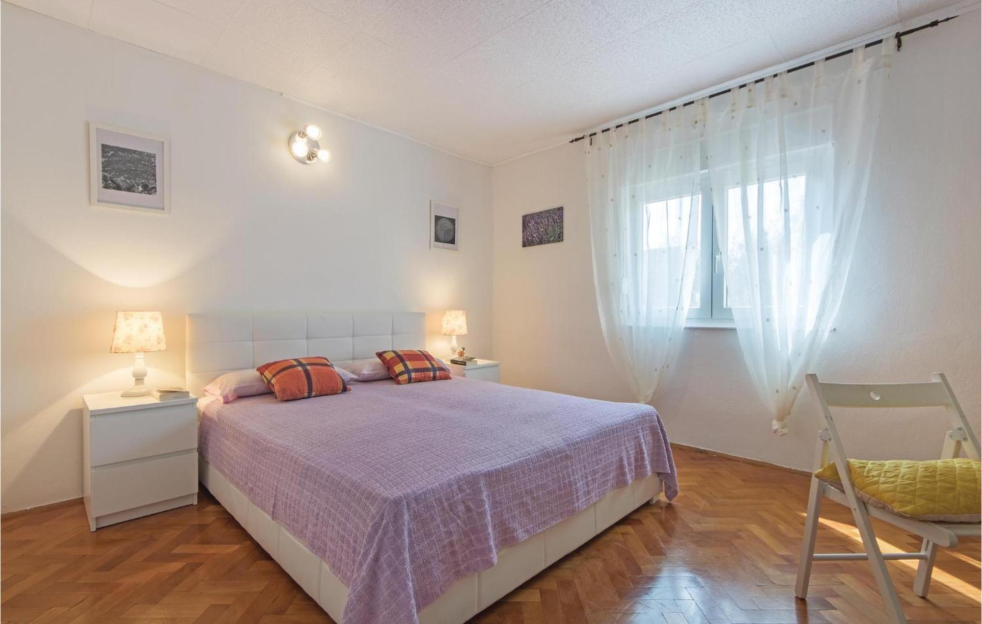 Awesome Apartment In Fazana With Wifi Luaran gambar