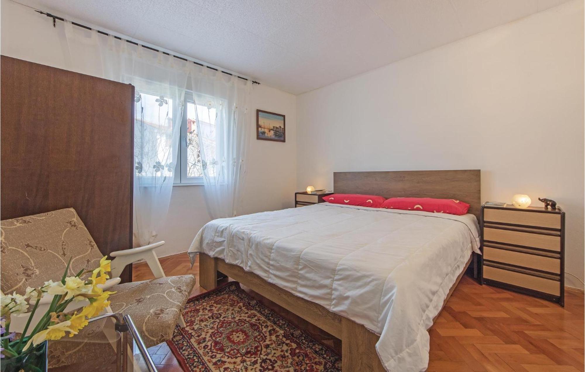 Awesome Apartment In Fazana With Wifi Luaran gambar